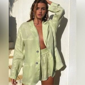 Zara Women's Light Green Jacket and Shorts Set